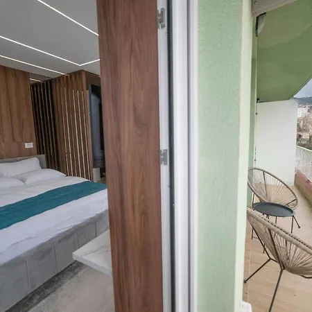 Lux Amina - Location & Stunning View Apartament