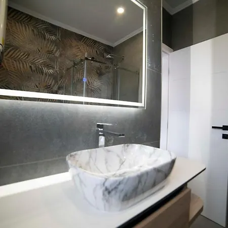 Lux Amina - Location & Stunning View * Sarajewo